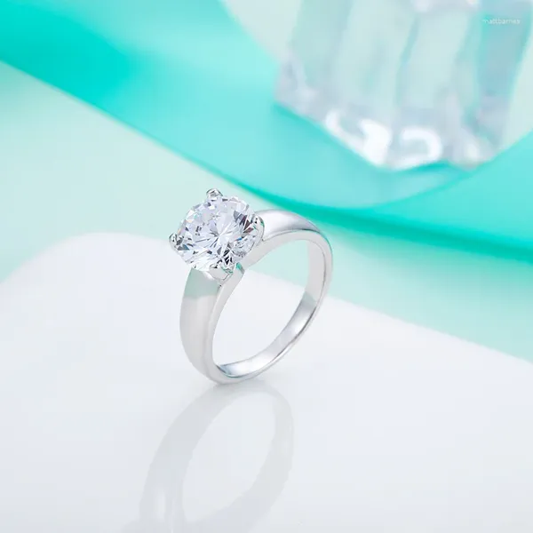 Кластерные кольца Оригинальные круглые кольца/медные/высококачественные серебристые серебра для женщин Корейская мода Wholesale 2024GIFT