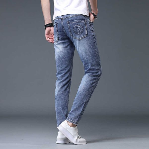 On Focus Autumn e inverno di fascia alta marca di lusso leggera Mano Mens Slip Fit Small Feet Elastic Leisure Korean B