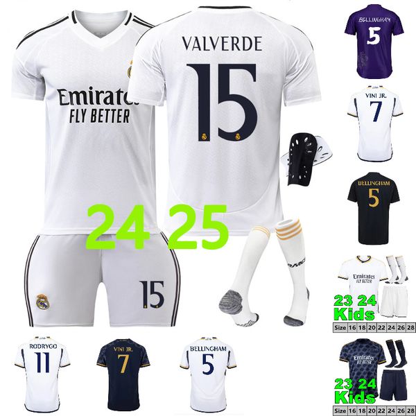 Jerseys de futebol do Real Madrids Bellingham Vini Jr Mbappe Tchouameni 2023 2024 Camisa de futebol Camavinga Rodrygo Modric Men Kit Kit Uniforms Jogador de fãs