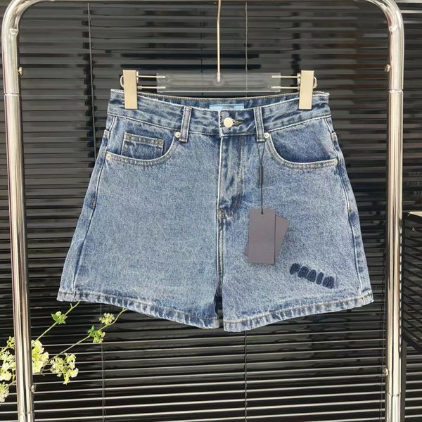 Shorts Frauen Jeans Sommer PPRA gesticktes Buchstaben Design Sicherheitstasche Metalldreieck Logo Dekoratives Muster Denim Shorts Frauen Hochtaille Hochqualität