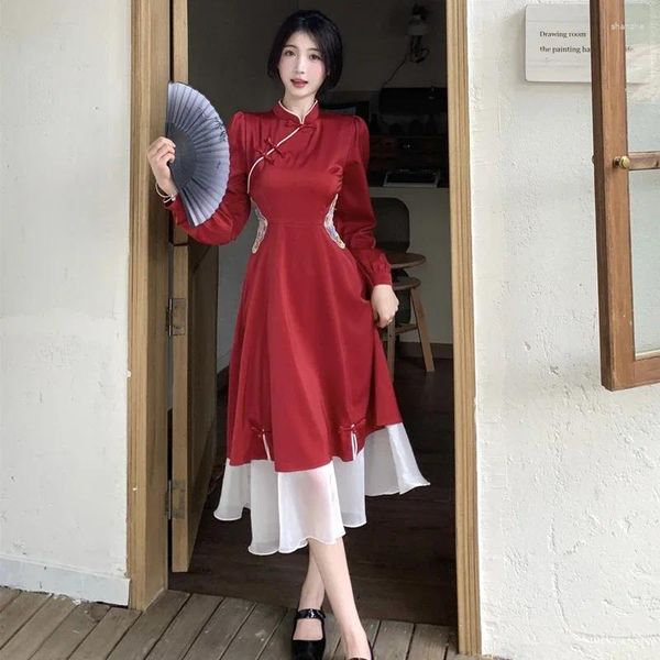 Lässige Kleider 2024 Chinese verbesserte Cheongsam bestickte Party für Frauen Retro Stand Curchar Elegant Slim Rot/Schwarzes Jahr Kleid