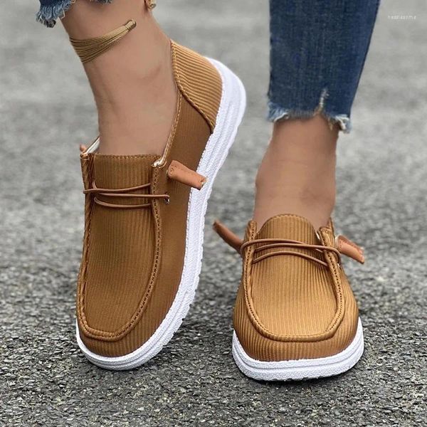 Scarpe casual 2024 Summer Fashion Women Vulcanize Ladies Flats Conveniente Slip su mocassini comodi sneaker sportivi all'aperto