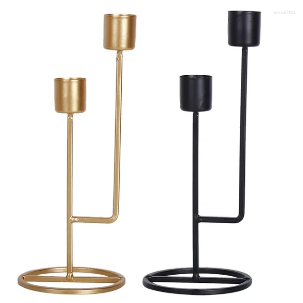 Titulares de vela Retro Metal Candlestick Slots Double Slots Party Party para Decoração da mesa de casamento para jantar em casa