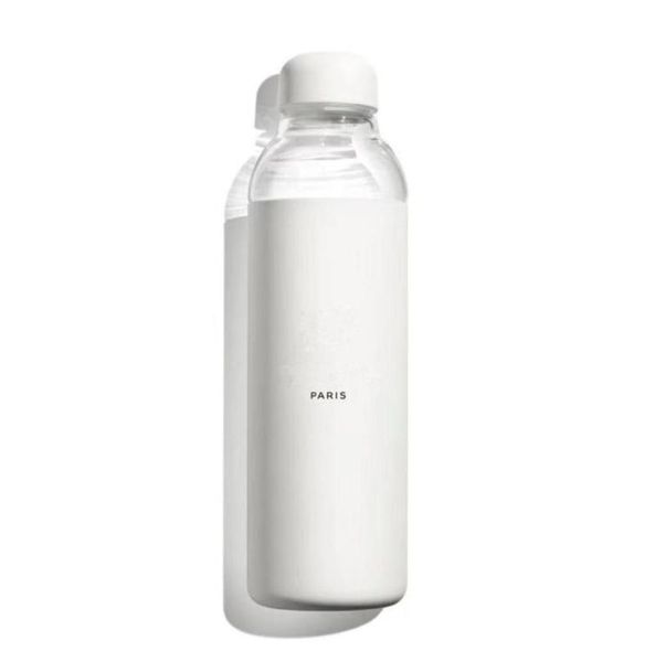 Bottiglie d'acqua di design classico Unisex Fask Musthave per Springsummer Travel Light Luxury Gift Box93023362037395