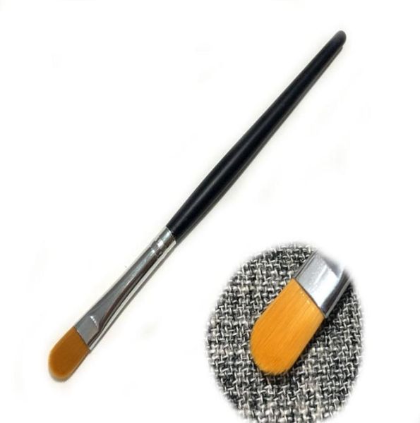 Polo de madeira de boa qualidade Fundação pequena Fundação Olhe Shadow Beauty Makeup Brush Z0030106693825