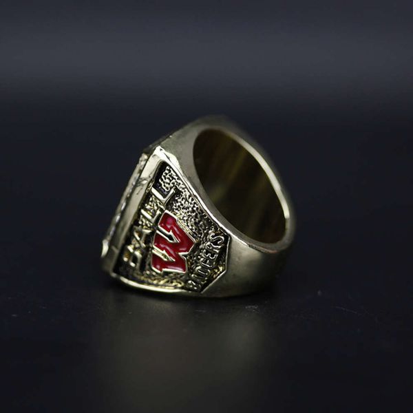 INPW Band Rings 2012 University of Wisconsin NCAA Champion Ring Flower Design