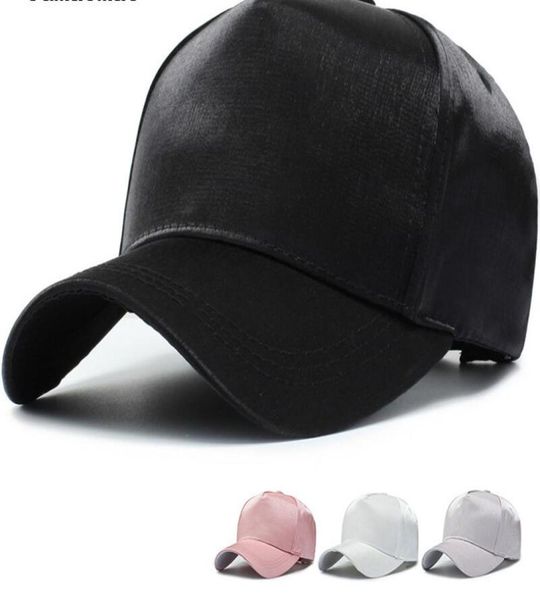Capinho de beisebol de cetim suave seda acumulado de cetim Chapéus de papai Men039s Hat Women Hip Hop Caps Snapback PS05585462883