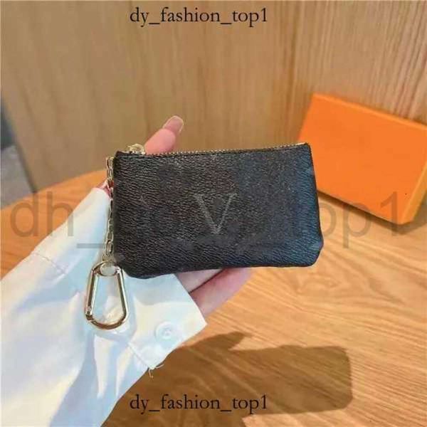 LVSE Keychains Bedanyards Designers de luxo Mini Chave de moeda Chaves de moda feminina Hotor de cartão de crédito Womens Ring LouiseHandbag 473