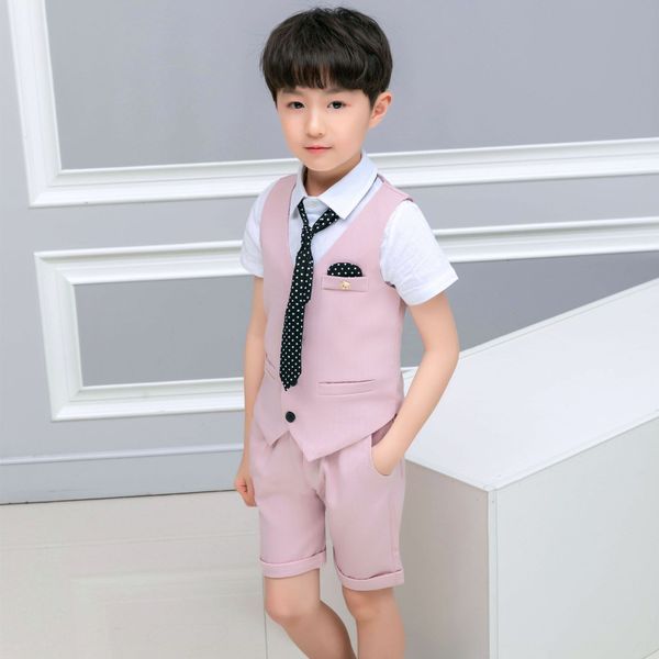 Summer Boys Adolenage Dress Children Corean Versione coreana del set di quattro pezzi di abbigliamento per esibizioni del ragazzo (gilet + pantaloni + camicia + cravatta) e una spilla gratuita