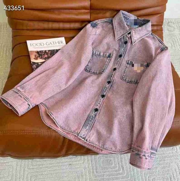 Camicette da donna designer di camicie 2024 primavera/estate Nuovo stile fresco e squisito camicia di denim in bavani alla moda Q684