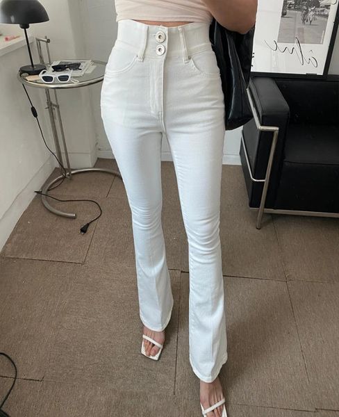 Jeans femminile 2024 in vita alta bianca solida per donne pantaloni bagliori di jeans skinny femminile y2k abiti sexy pantaloni jeans pantalones n239