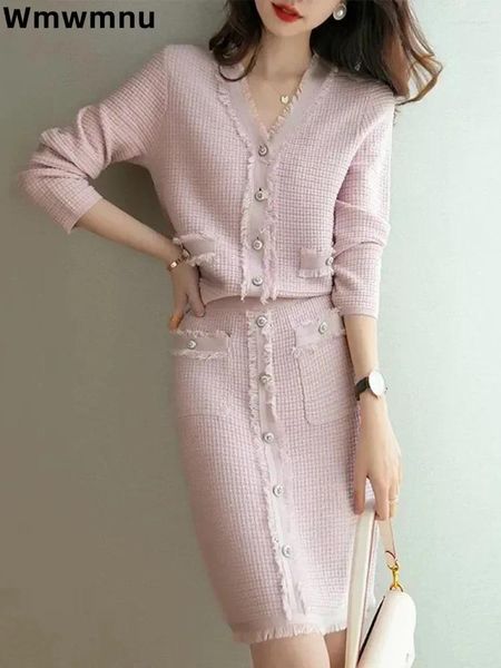 Arbeitskleider nmzm elegant gestrickter Rock Set für Frauen koreanische Schlanke einzelner Brusttoper One-Piece-Mode-Knie-Länge 2-teilig