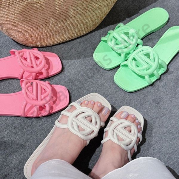 Sandálias de designer de chinelos femininos MULA INTERLINAGEM G SANDAL SANDAL LUZUGH SLAPES DE LUZ