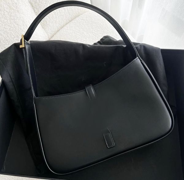 Tasarımcı Çanta Lüks Çanta Çantası Under Emfil Çanta Yüksek Kalitesi Kadınmen Tote Crossbody Çanta Omuz Tote Orijinal Yaz 01