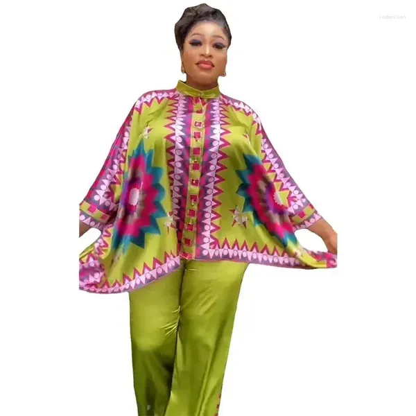 Etnik Giyim 2 Parçası Kadın Setleri 2024 Yaz Bahar Çiçek Baskı Külotu Takım Takım Üstler ve Pantolon Takımcılar İki Parçalı Set Trailsuit Kıyafet