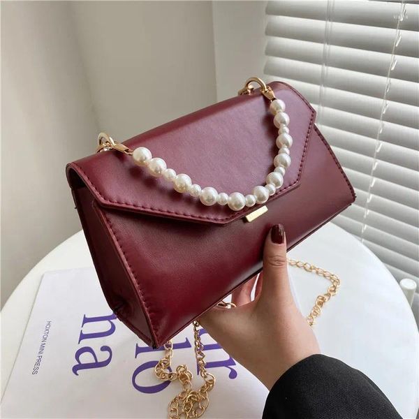 Umhängetaschen Mode Pearl Bud Frauen westliche Art tragbare Kette kleiner quadratischer Bag Crossbody Lock Solid Color Single-Shoulder