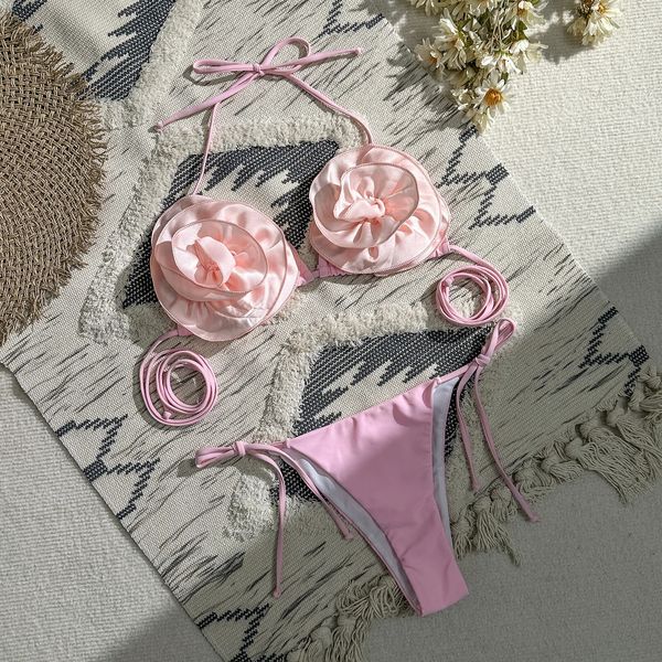 Sexy 3D Flower Micro Mini Bikinis Define Triângulo Duas peças de moda de banho acolchoada fêmea de banheira fêmea BIQUININI 240426