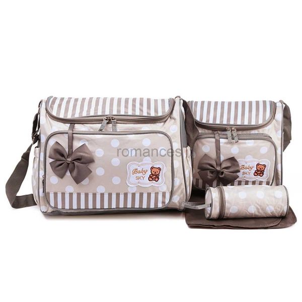 Windelbeutel Neue Mode Mommy Bag Vier -Stück -Set großer Kapazität Ein schulter -diagonaler Straddle -Reisen Multi funktionaler D240430