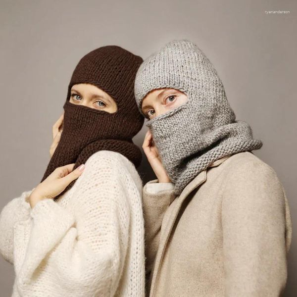 Beretler Balaclava Hat Kadınlar için Tiftire El Örme Kaput Kırmızı Dikiş Desenli UNISEX YÜZ MASKE ÇİFT ÇİFT BAKLAKLAKLAR