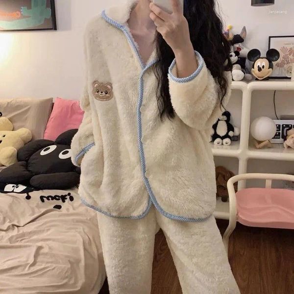 Atuação feminina para dormir 2024 Cartoon Urso de coral de coral espessado pijamas outono inverno cardigã solto de manga longa de roupas caseiras