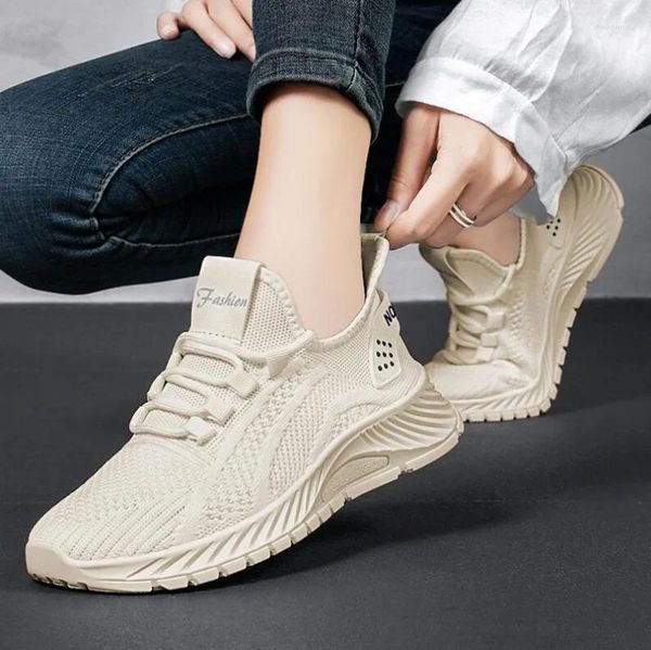 Sapatos casuais 2024 Women Women Lace Up Up Sporty Outdoor Flying Weaving Sneakers Comfort