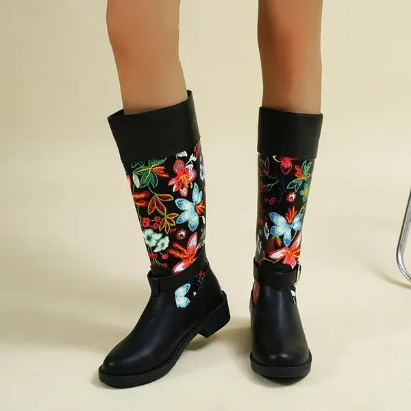 Boots Sapatos femininos 2024 zagueiros estampas de joelho mais tamanhos mulheres fivela de fivela de fivela redonda de calcanhar quadrado