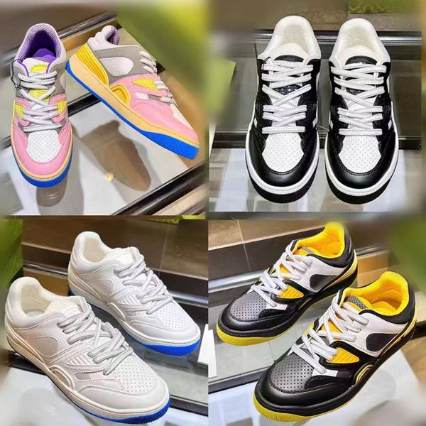 Scarpe da allenamento per la suola in gomma a colori per uomini, coppie che gestiscono scarpe da skateboard all'ingrosso sconto, scarpe sportive per il tempo libero in pelle femminile