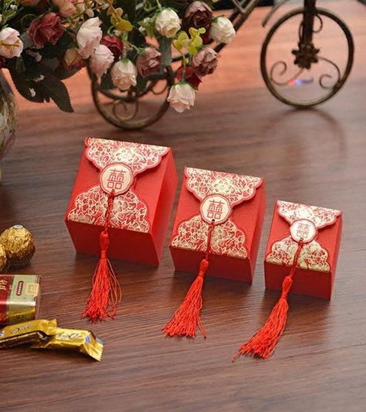 Caixa de doces de casamento chinesa Vermelho Double Happiness Square Kraft Papel Hi Word Flor Blossom Print Chocolate Bag Party Gift Decor JC01434286