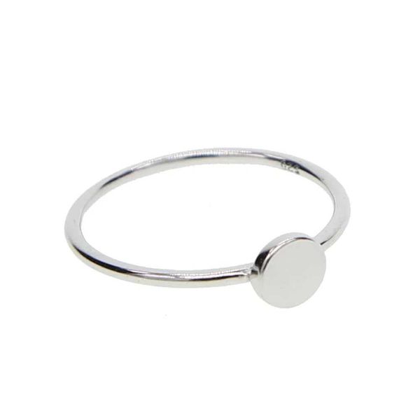 Полосы колец размер WXW6-8 Новый серебряный серебряный камень бесплатный дизайн простые и изысканные ювелирные украшения ежедневно геометрическое кольцо для девочек Q240429