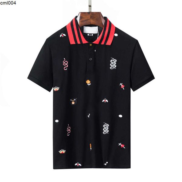 Masculino polo pólo designer de homem de moda de moda camisetas casuais homens golfe póos de verão designers bordados tendências de rua alta tendência do tamanho asiático qaq bqxn