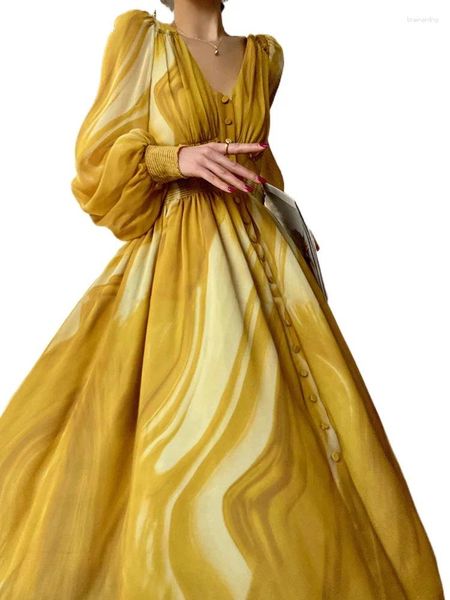 Vestidos casuais 2024 Vestido de verão para mulheres de manga longa V pescoço uma linha midi moda amarela estampa de alta qualidade Fairycore