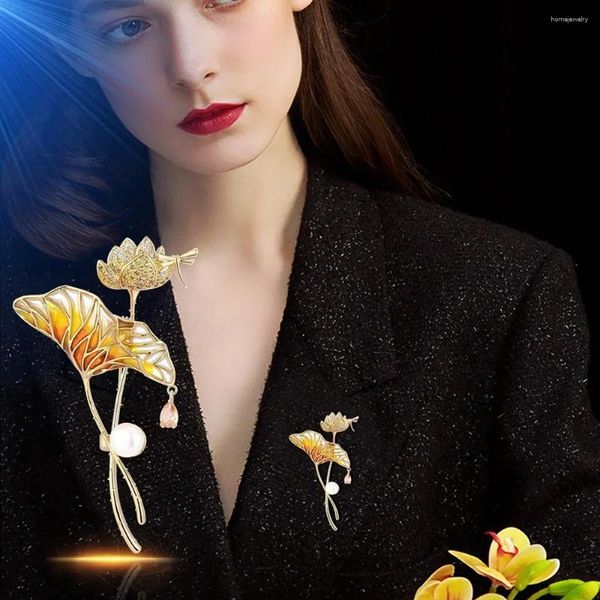 Broşlar Zarif İnci Kübik Zirkonya Lotus Yaprak Çiçeği Broş Broş Yeşil Altın Renk Pimi Kadın Giysileri Ceket Dekorasyon Korsage