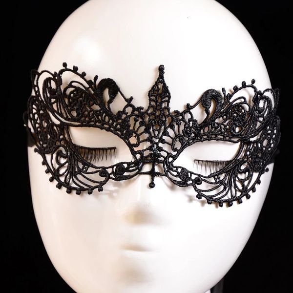 Sexy Women Black Color Lace Máscara de máscara para carnaval Halloween Half Face Cosplay Masks Festive Animal Party Supplies 240430