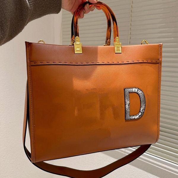 Hochwertige Tragbeutel Mode Geldbeutel Frauen Totes Taschen Taschen Cowskin Echt Lederhandtaschenschal Charme mit Schultern und Packung