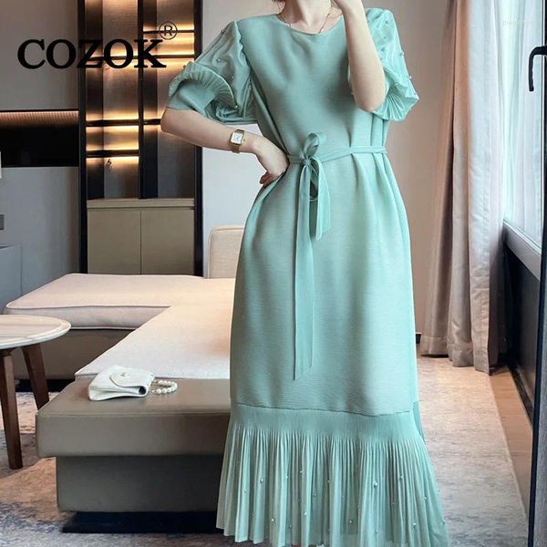 Vestidos casuais Cozok All Match Pleed Solid Color Dress 2024 Summer High-Golk O-Gêmea de três quartos de manga de manga Puff fêmea WT630