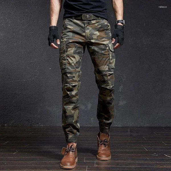 Calças masculinas 2024 Homens de alta qualidade Casual Men Tactical Joggers Camuflagem Cargo Múltiplas calças pretas