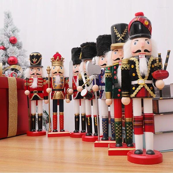 Figurine decorative Schiaccianoci Artigianato natalizio Decorazione per la casa Camera in stile europeo Regali di compleanno di anno di Natale Ornamenti per bambini Palline