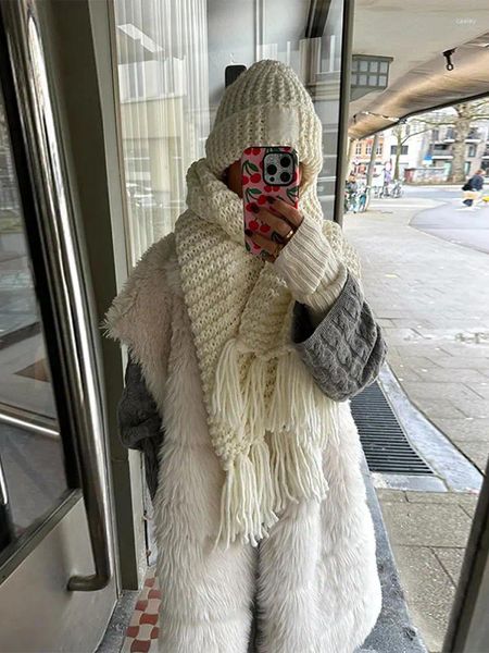 Frauen Pelz Fashion Solid Verdicken Mantel Frauen Elegante Weiße Flauschigen Warmen Kurzen Ärmeln Mantel Winter Dame Chic High Street oberbekleidung