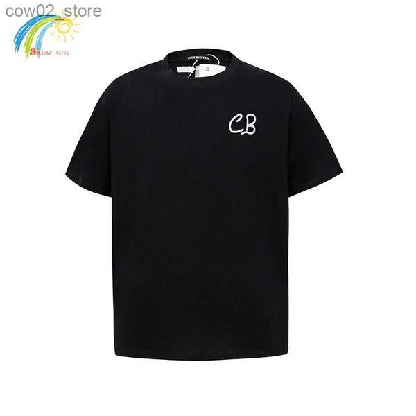 Homens camisetas Patch Slogan rabiscado Bordado Cole Buxton T-shirt Homens Mulheres Casual Solto Marrom Royal Azul Preto Branco Tee Top com Tags Q240201