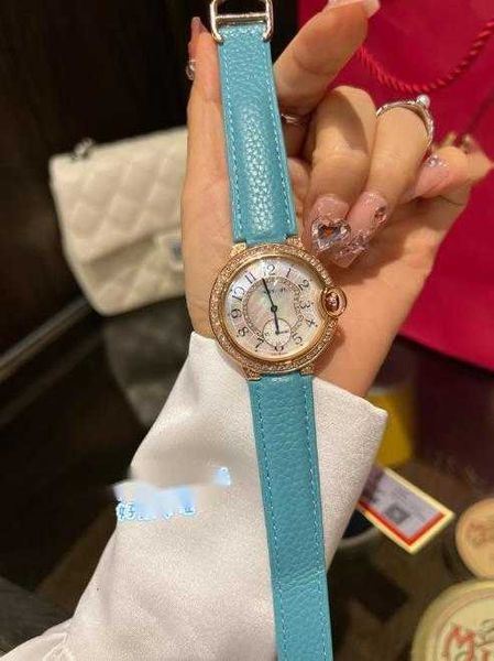 relógio de designer azul tamanho 36MM, com brilho de mostrador balão azul incrustado pérola concha estrela correndo, objetos de luxo super lindos, quartzo suíço tamanho 36MM