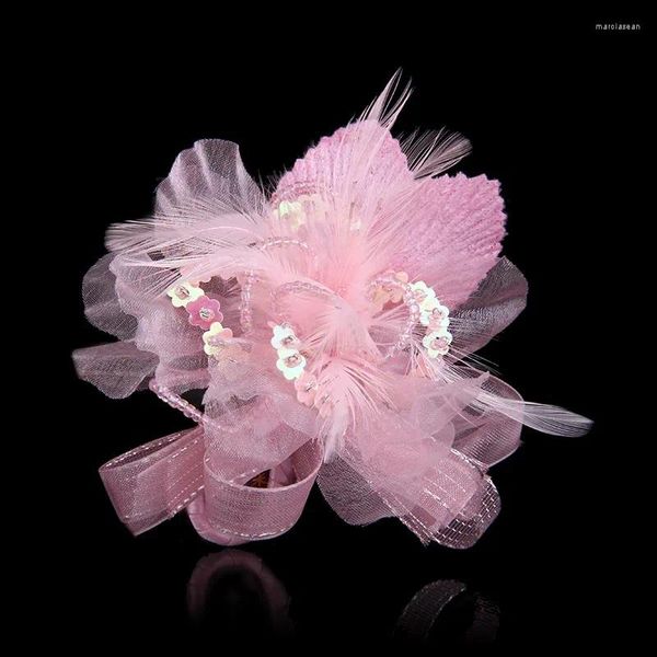 Broşlar el yapımı çiçek tüyü broş pimi takım elbise zarif korsaj tasarımcısı lüks düğün mücevher aksesuarları kız arkadaşı hediye
