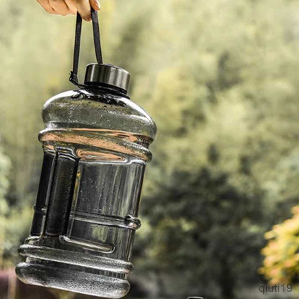 Thermos Bottiglia d'acqua sportiva di grande capacità da 2000 ml con manico Bollitore da viaggio Tazza fitness estiva Barile da tonnellata per esterni Pancia grande