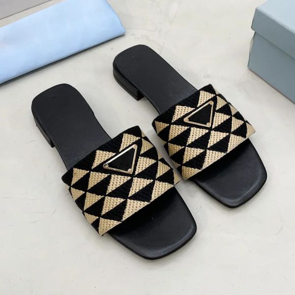 Top Designer Slipper Slide Flache Sandale Schwarz Stickerei Stoff Mule Lady Flip Flops Sommer Strand Sliders Gummisohle