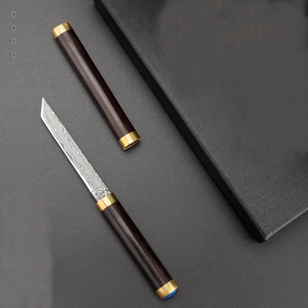 Nuovo piccolo coltello a lama fissa in Damasco Tanto Point Blade in legno con manico in ottone Testa da campeggio all'aperto Escursionismo Coltelli dritti tascabili EDC Miglior regalo