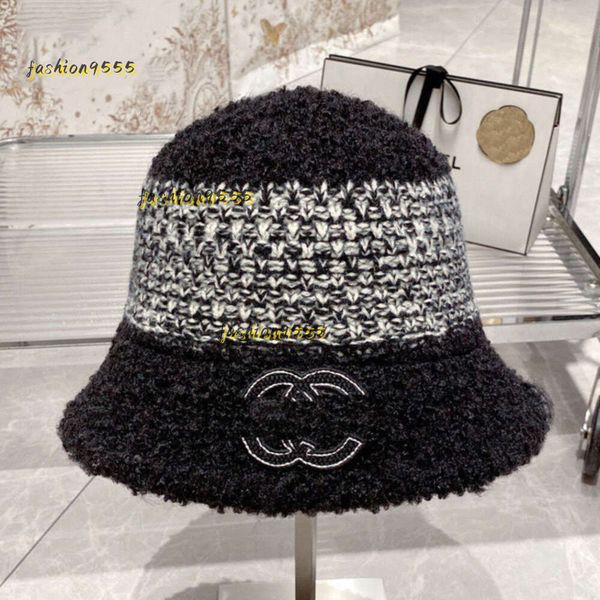 Stingy Brim Chapéus Marca Beanie Designer Bonnet Chapéu Inverno Bucket Chapéus Quente Cap Casquette Mens Caps Mulheres Feminino Letra Malha Casual Menino Menina Lã Senhoras Headgear