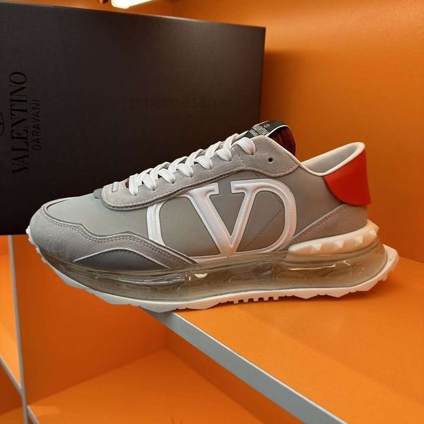 Runner High Valentino Мужские модные кроссовки Vlogo Beauty Sneaker Спортивные маленькие белые кроссовки Качественный коврик для дыхания AYOG T5YL N51D