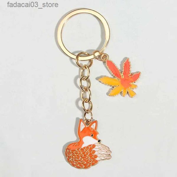 Chaveiros Lanyards Cute Esmalte Keychain Maple Leaves Fox Chaveiro Animal Chaveiros Lembrança Presentes Para Mulheres Homens Chaves de Carro DIY Handmade Jóias Q240201