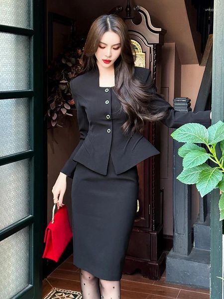 Рабочие платья, весенние французские профессиональные модные элегантные комплекты из 2 предметов для женщин, 2024, черные куртки с длинными рукавами, юбка-миди, деловой костюм