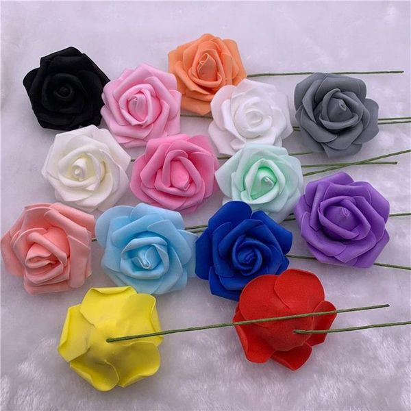 50 pezzi 7-8 cm grandi fiori di schiuma rose artificiali teste di fiori rose di schiuma realistiche finte con stelo bouquet da sposa fai da te1991