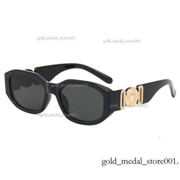 Óculos de sol de designer de moda de luxo para mulheres homens óculos mesmos óculos de sol que Lisa Triomphe Beach Street Photo Pequeno Sunnies Metal Full Frame com caixa Sonnenbri 438
